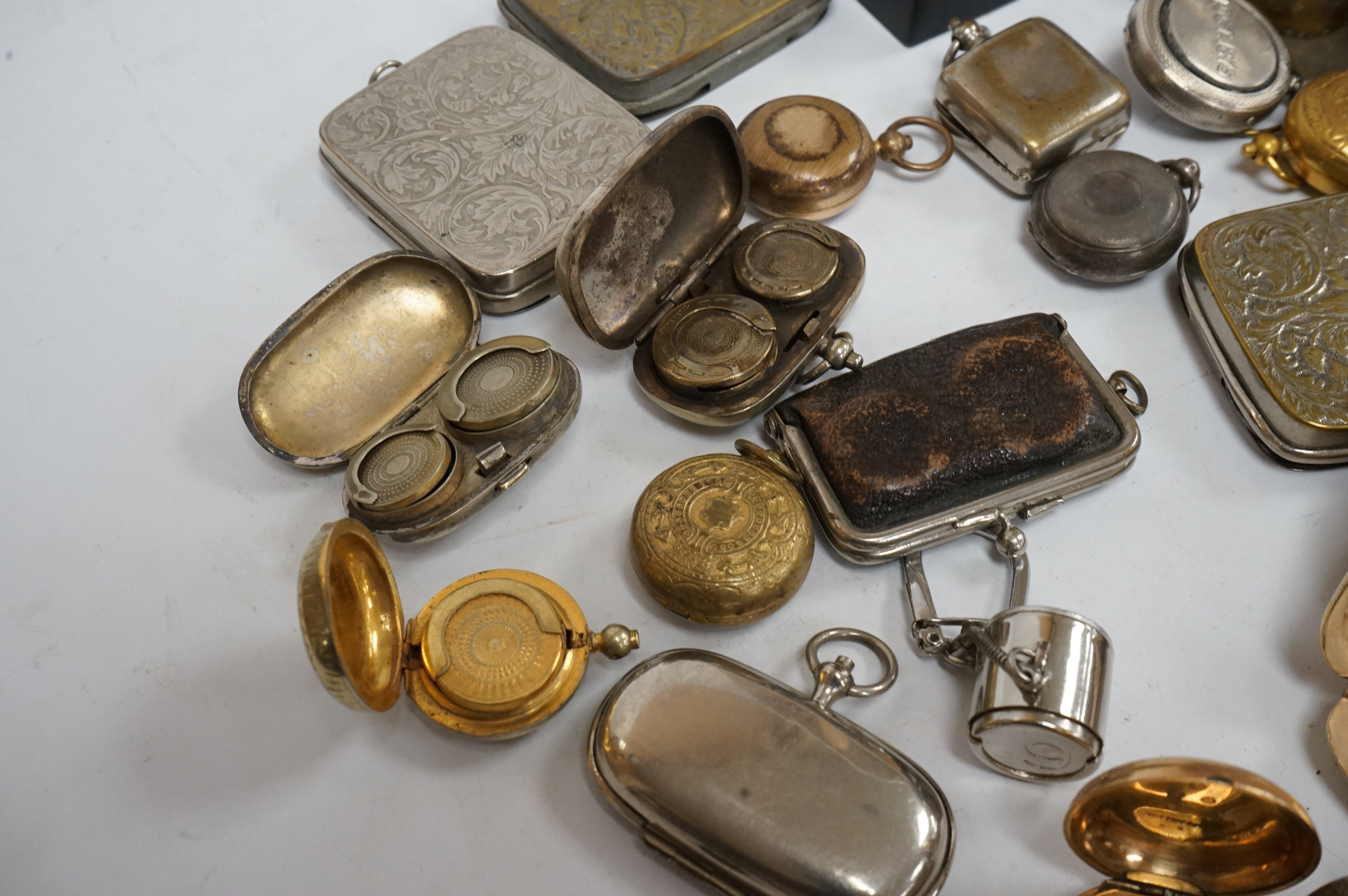 A collection 19th and 20th century mixed metal coin cases. Condition - variable